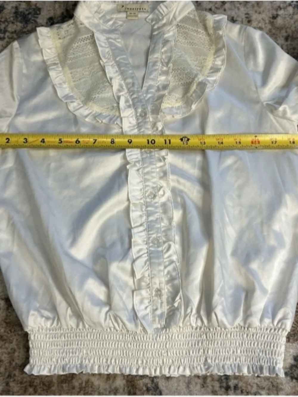 Forever 21 White Silky Blouse Women’s Medium Romantic Ruffle Lace Pleated Dainty - Picture 5 of 8